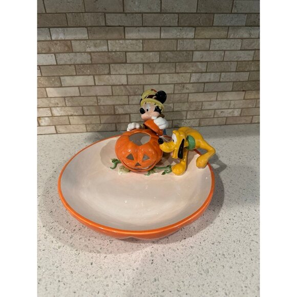 Disney Halloween Mickey appetizer plate - Picture 1 of 5